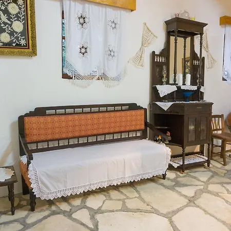 Casa rural Palace Traditional House Lofou